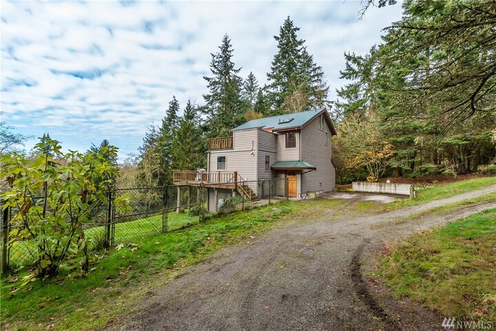 Property Photo: 570 Ellwood Dr WA 98239