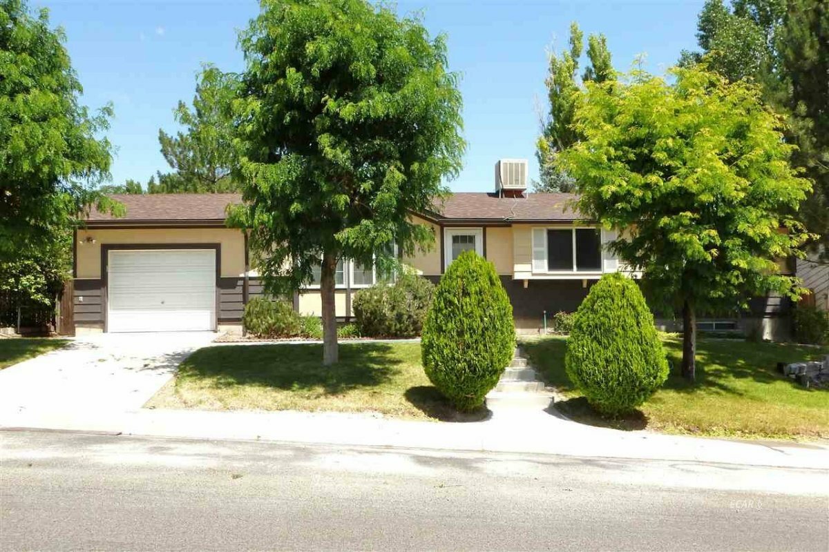 Property Photo:  162 Barite St  NV 89801 