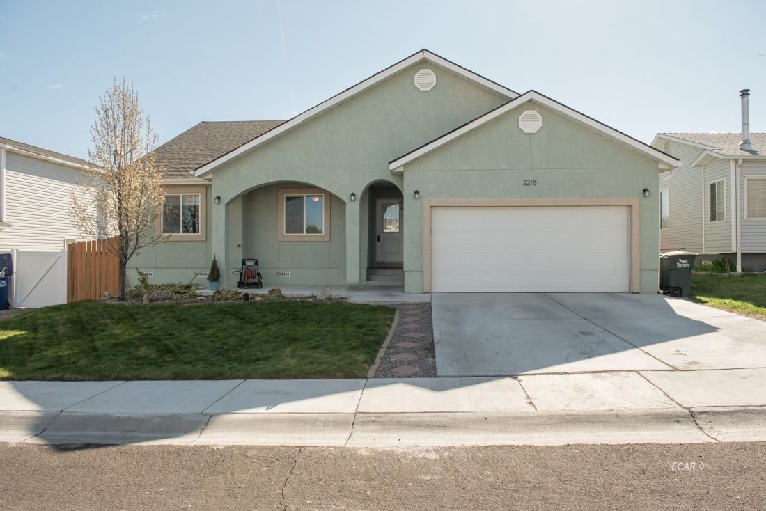 Property Photo: 2218 Harvest Lane NV 89801
