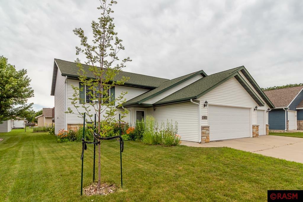 Property Photo:  104 Cougar Drive  MN 56001 