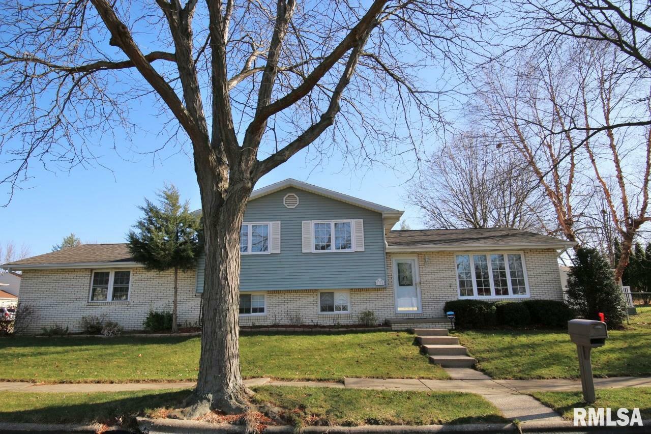 Property Photo: 3728 N Marbleway IL 61615