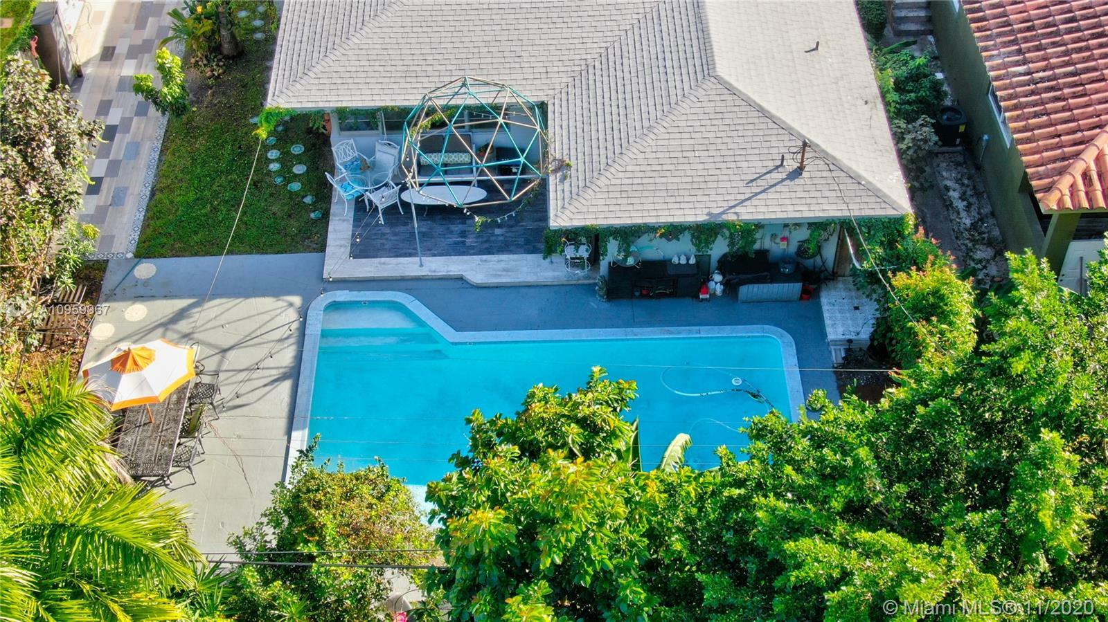 Property Photo: