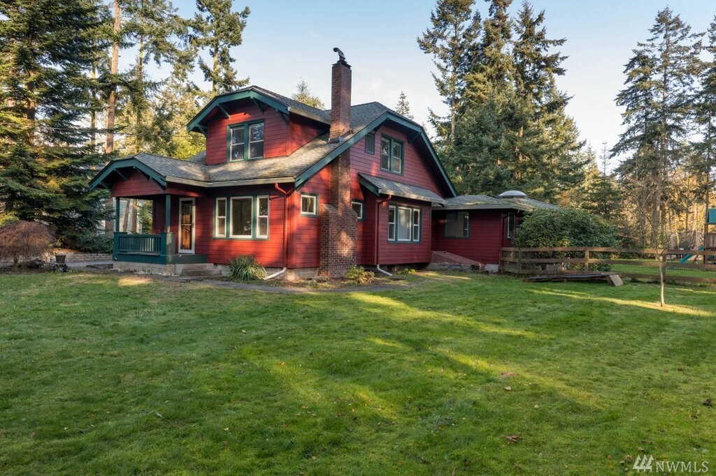 Property Photo:  1344 North View Rd  WA 98277 