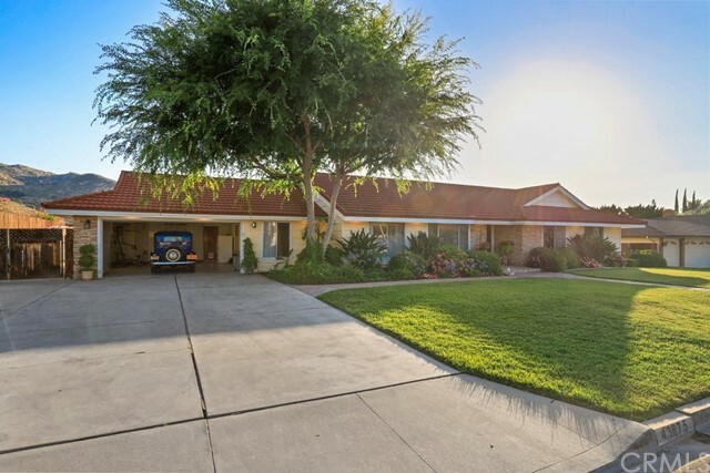 Property Photo:  43875 Mandarin Drive  CA 92544 