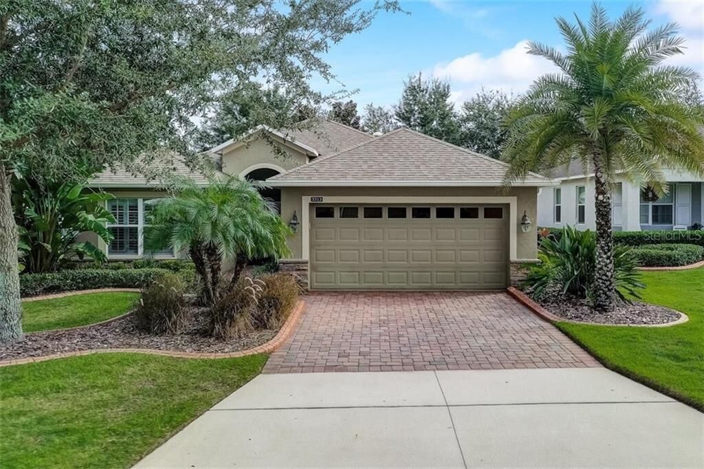 Property Photo:  3313 Saloman Lane  FL 34711 