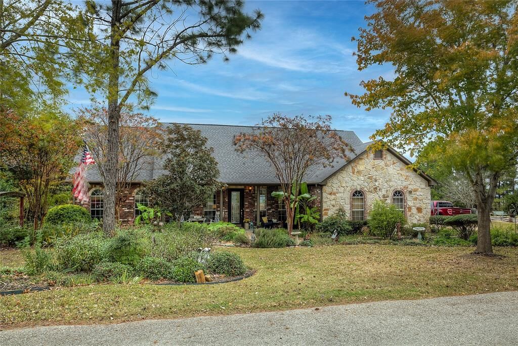 Property Photo: 16123 Steep Road TX 75756