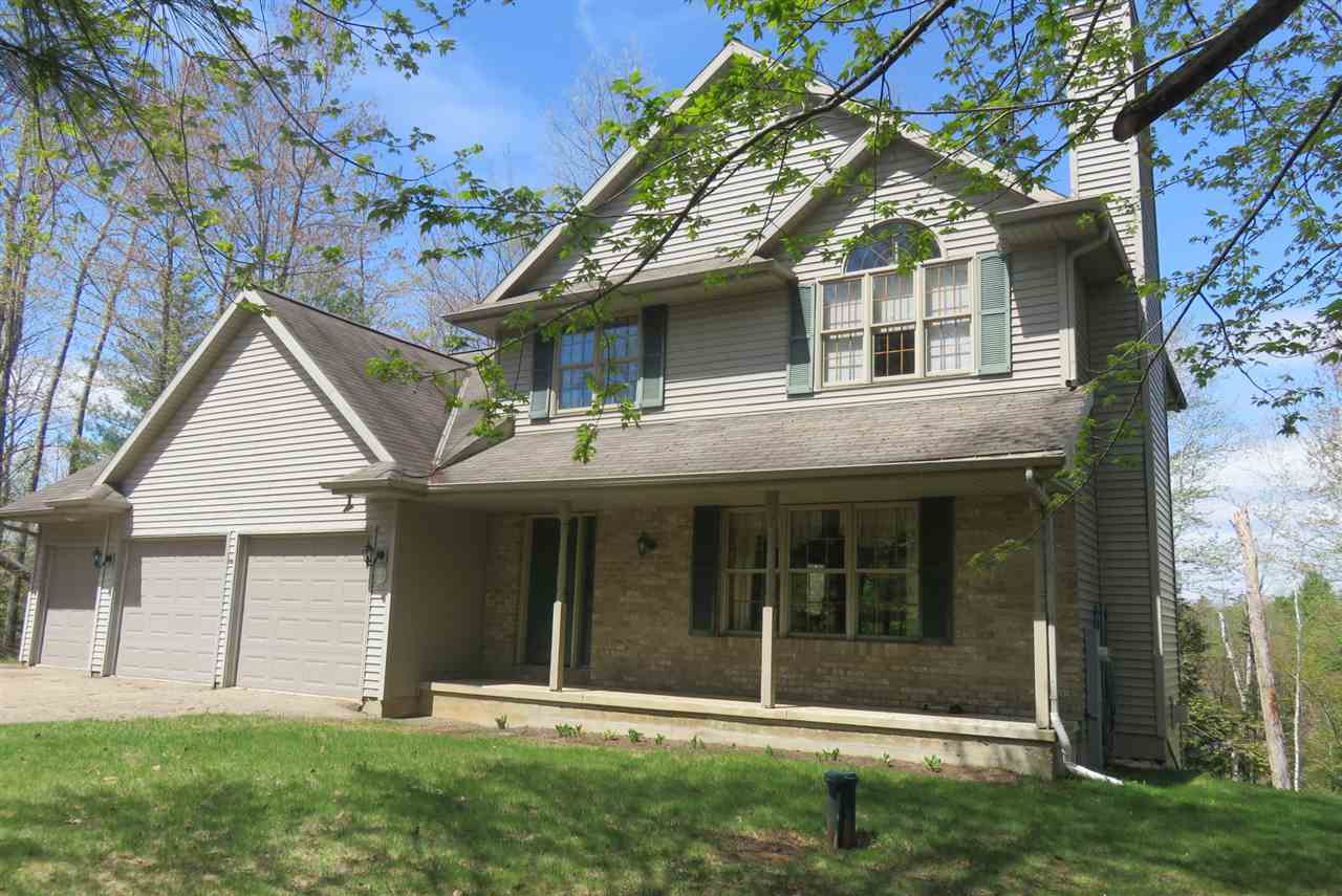 Property Photo:  16279 Crestview Lane  WI 54149 