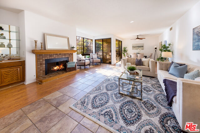 15150 Dickens St 206  Sherman Oaks CA 91403 photo