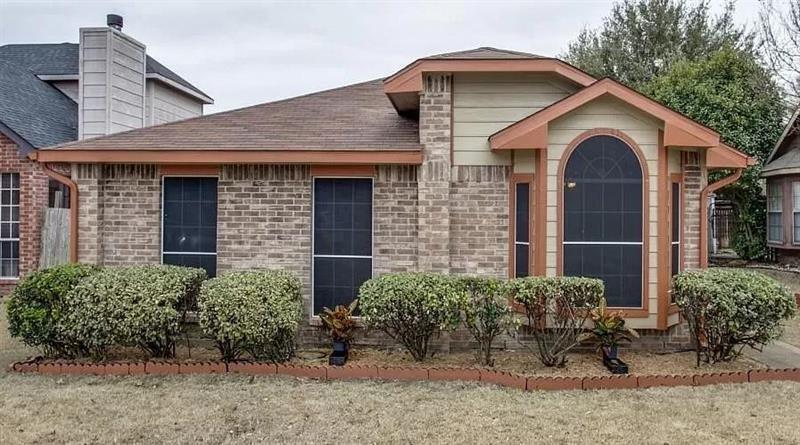 Property Photo:  1424 Savannah Street  TX 75149 