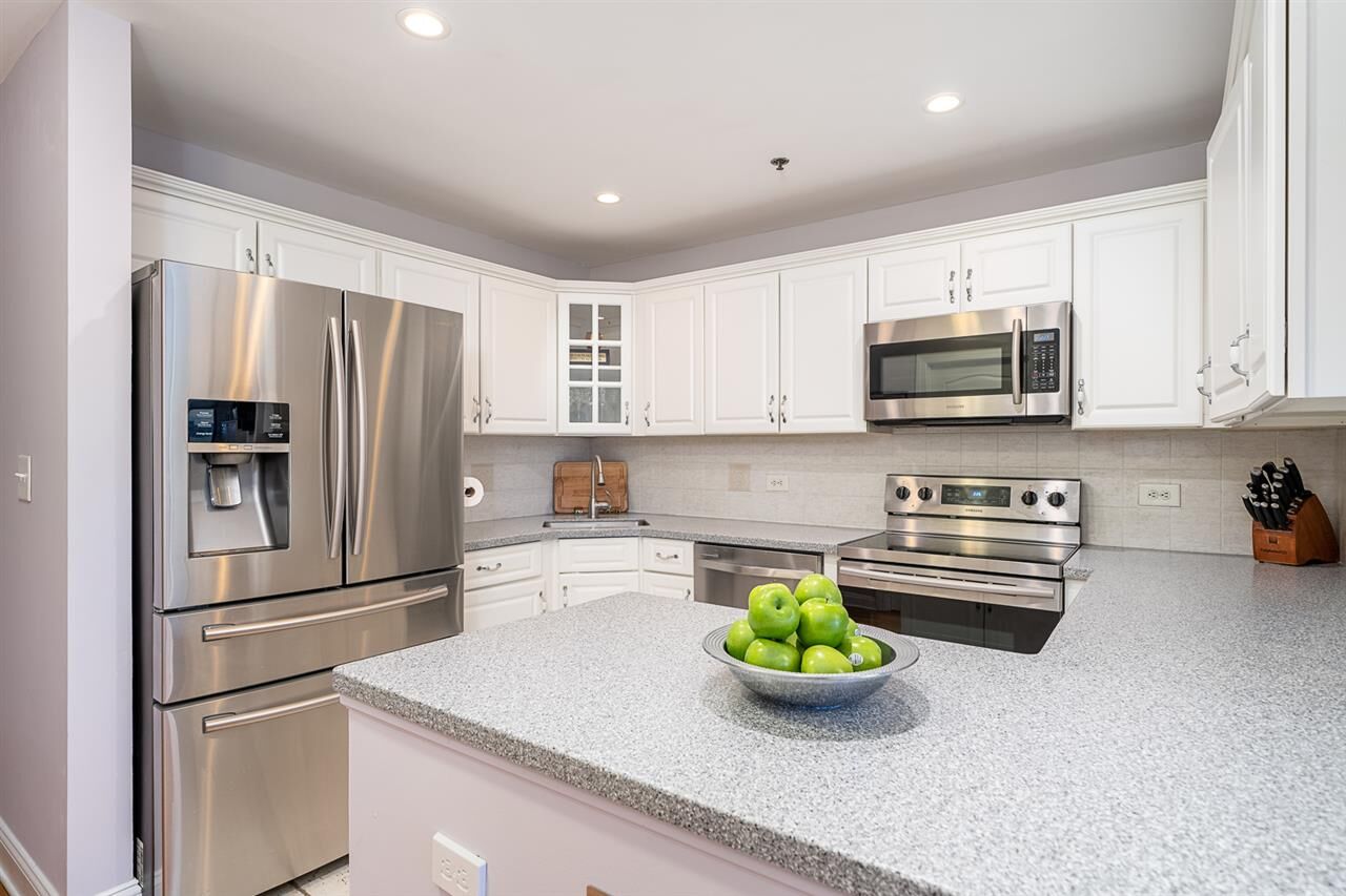 Property Photo:  415 Newark St 5B  NJ 07030 