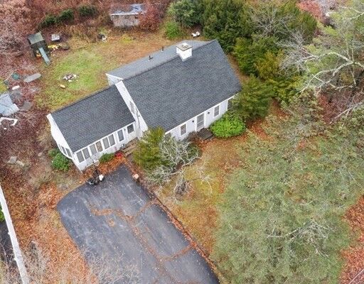 Property Photo:  10 Quarry Road  MA 01720 
