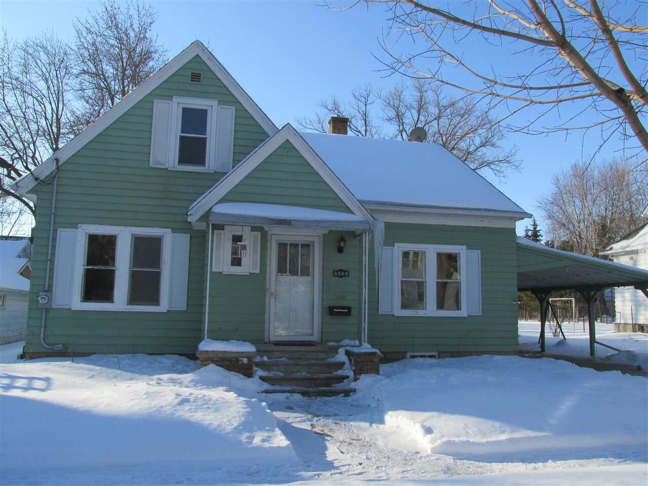 Property Photo:  513 W Commercial Street  WI 54911 