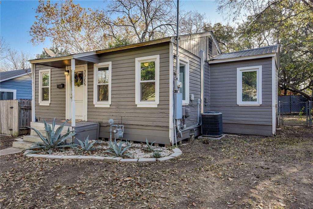 Property Photo:  3709 Hollywood Avenue  TX 78722 