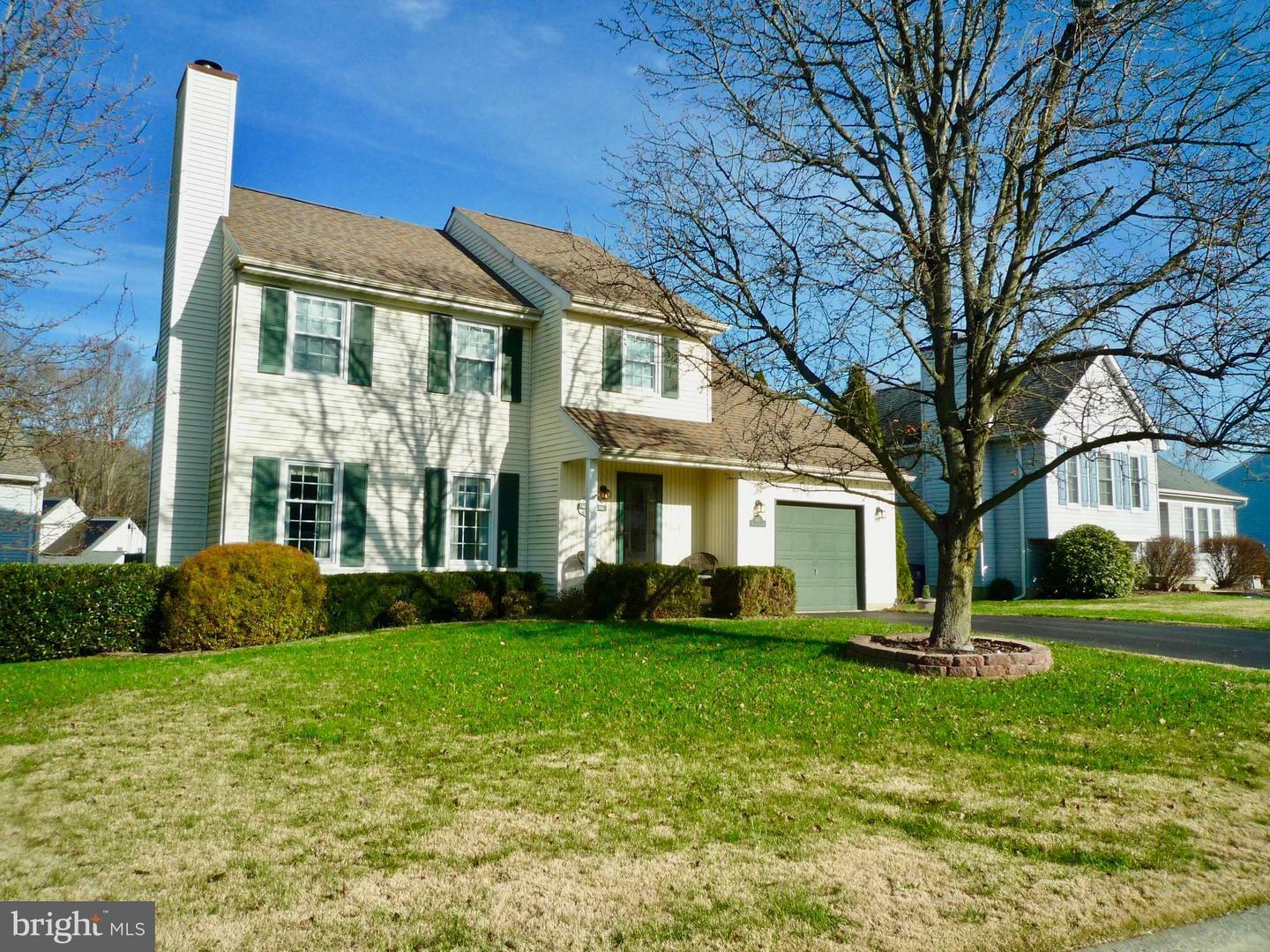 Property Photo: 105 Grand Canyon Court DE 19701