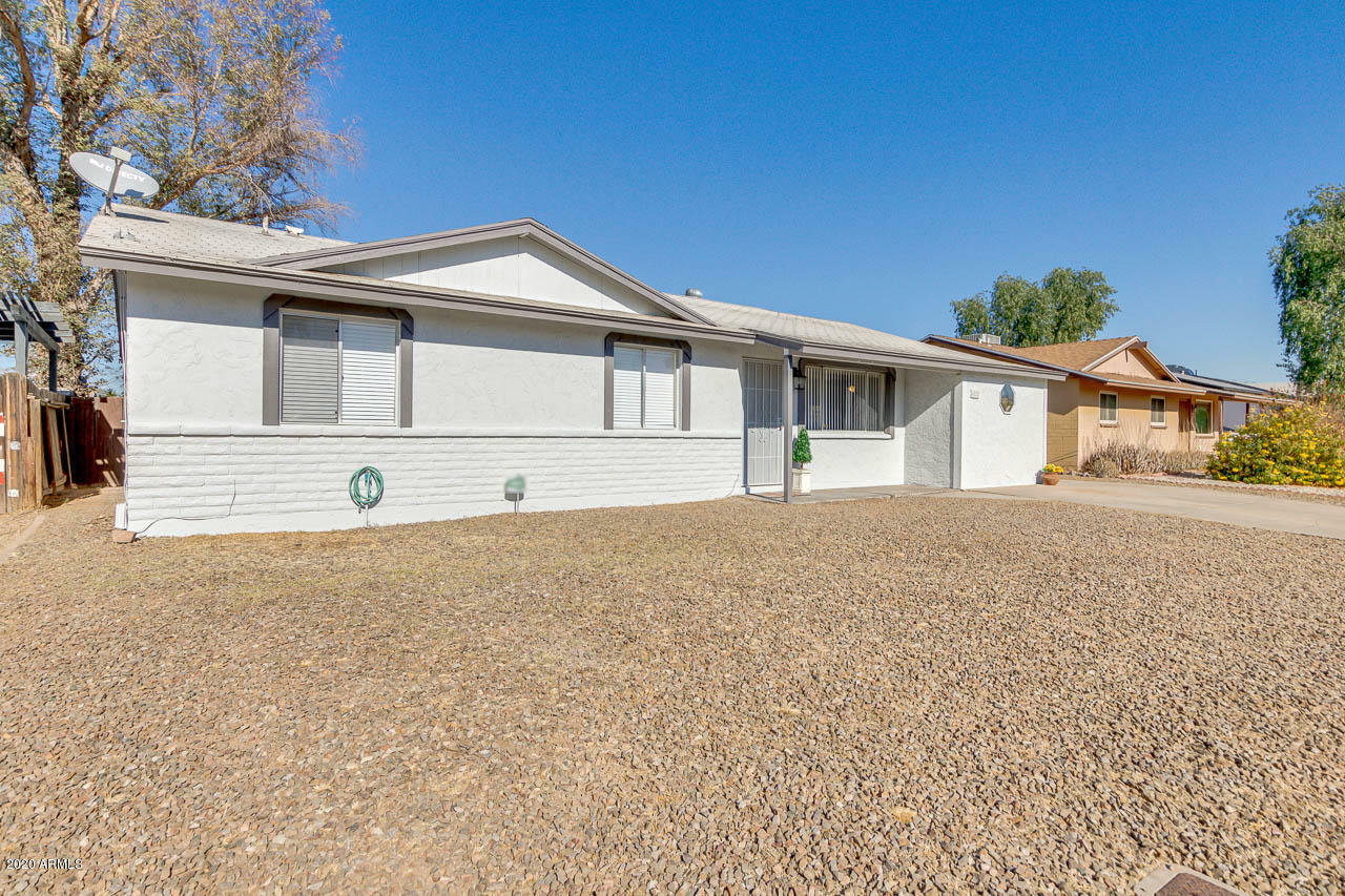 Property Photo:  4522 W Eva Street  AZ 85302 