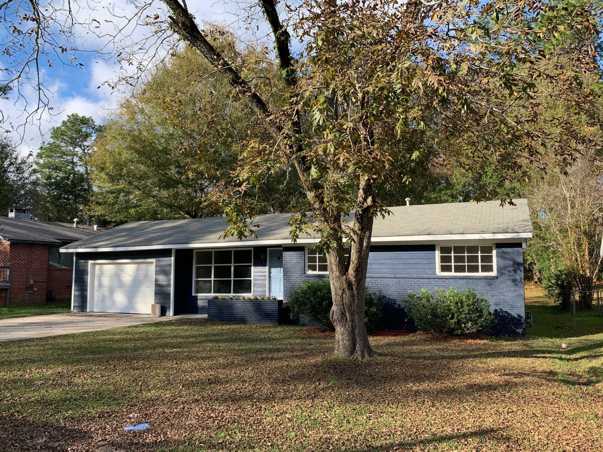 Property Photo:  1817 1st Terrace  MS 39401-7522 