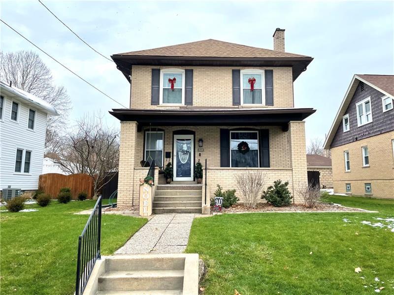 Property Photo:  1516 Corporation Street  PA 15009 