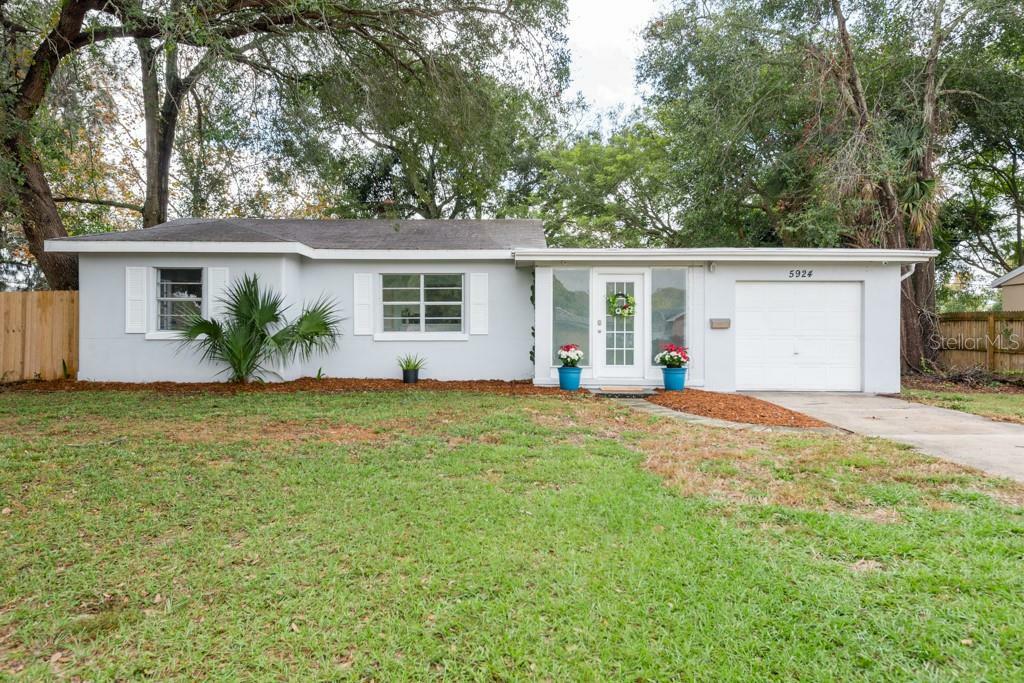 Property Photo:  5924 17th Avenue N  FL 33710 