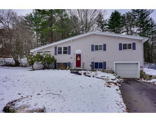 Property Photo:  207 Cordaville Rd  MA 01772 