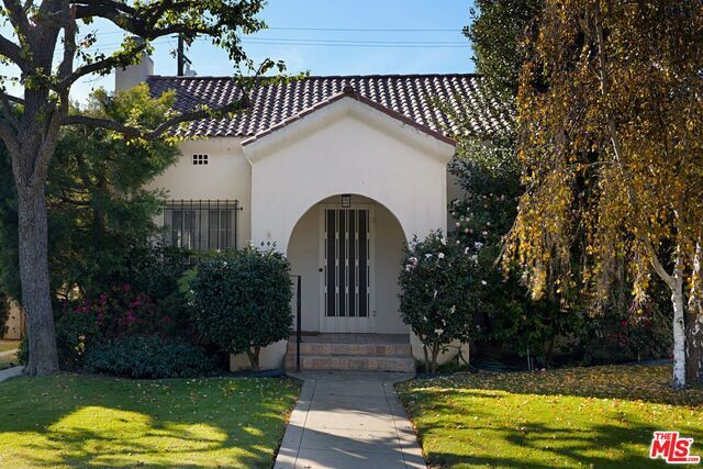 446 Lincoln Blvd  Santa Monica CA 90402 photo