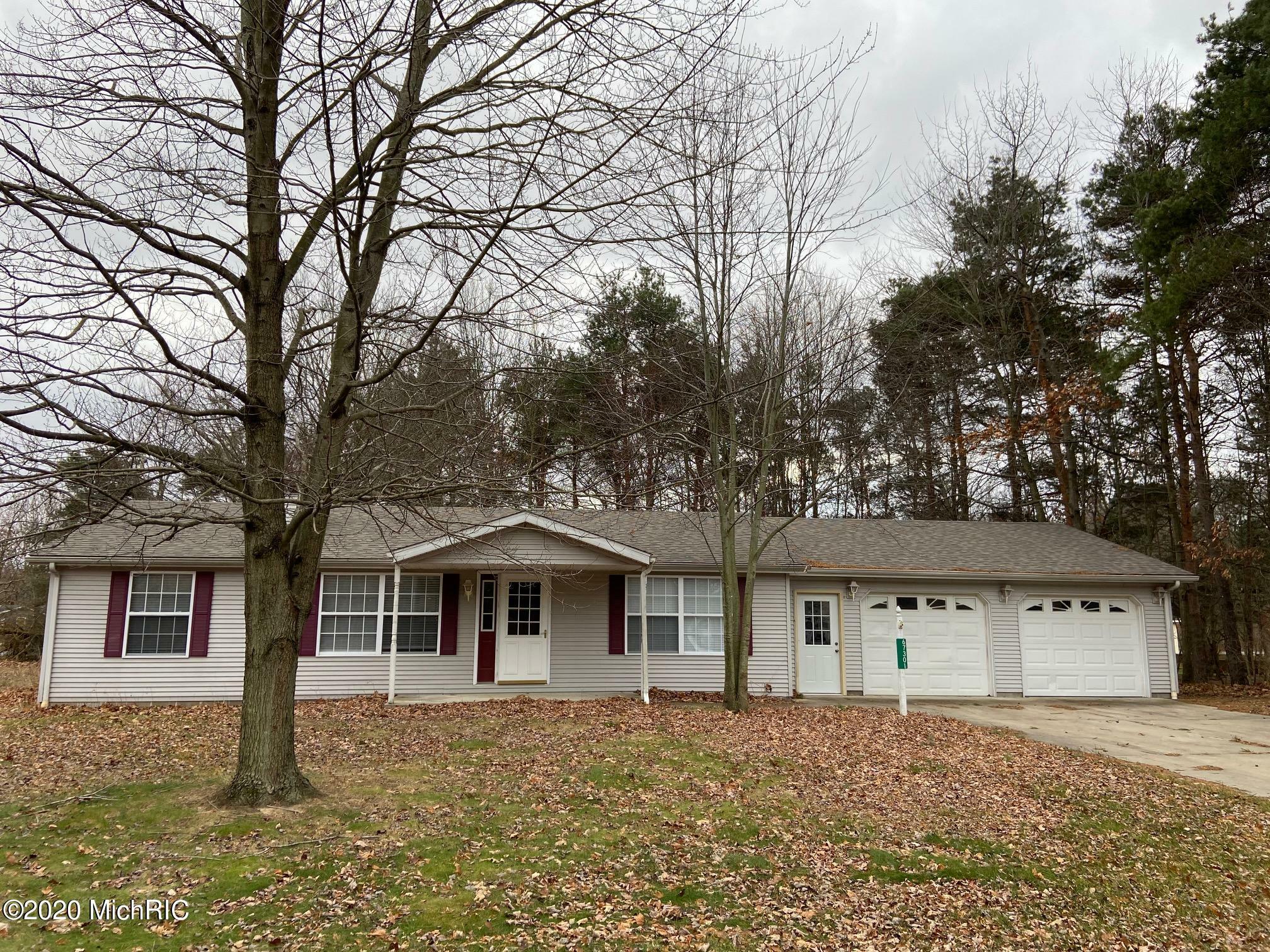 Property Photo:  67301 Becky Lane  MI 49090 