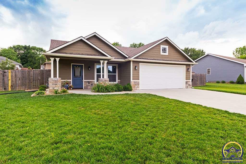 Property Photo:  3007 NE Walnut Grove Rd  KS 66617 