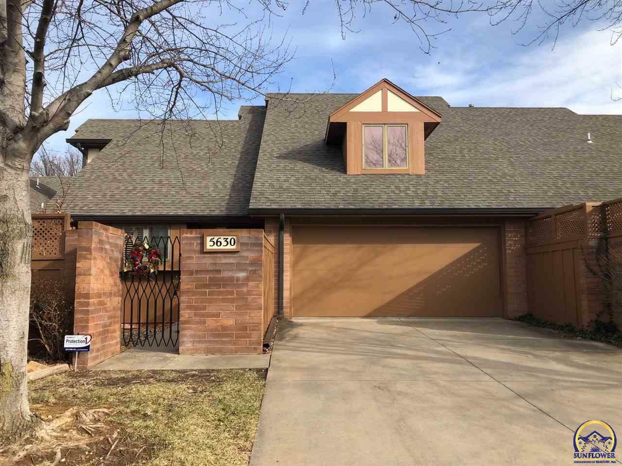 Property Photo:  5630 SW Hawick Ln  KS 66614 