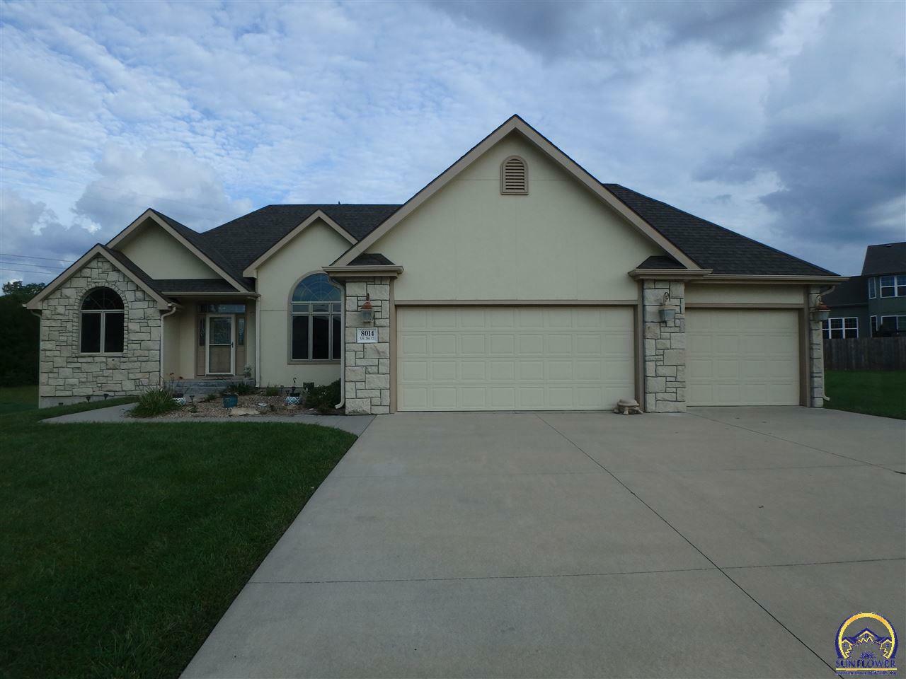 Property Photo:  8014 SW 28th Ct  KS 66614-0000 