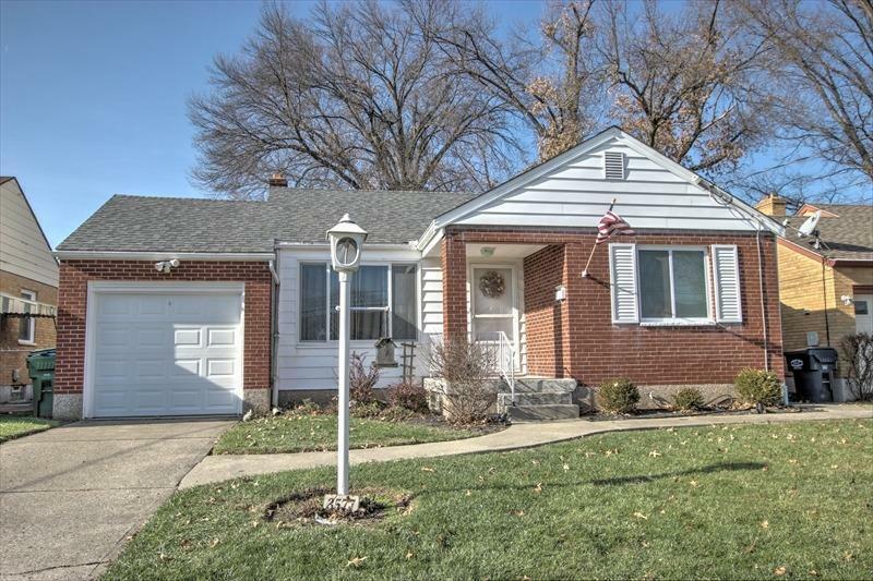 Property Photo: 3577 Lakewood Dr OH 45248
