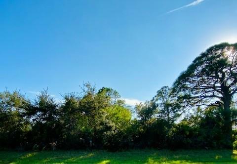 Property Photo:  199 Sunset Road N  FL 33947 