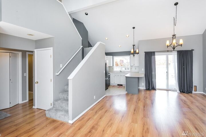 Property Photo: 650 Village Wy WA 99362