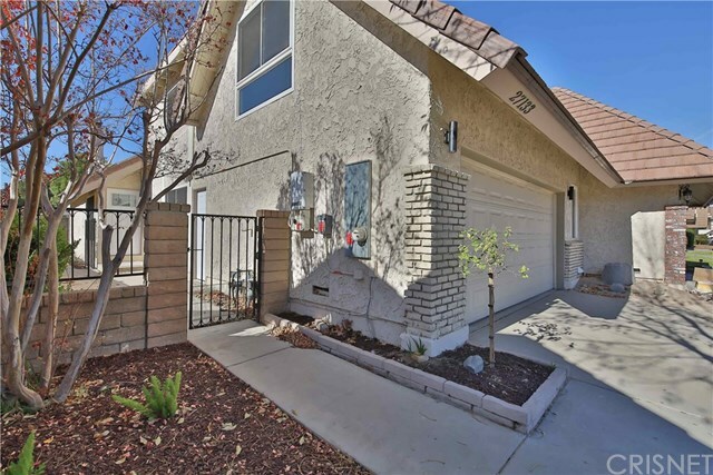 Property Photo:  27133 Rio Prado Drive  CA 91354 