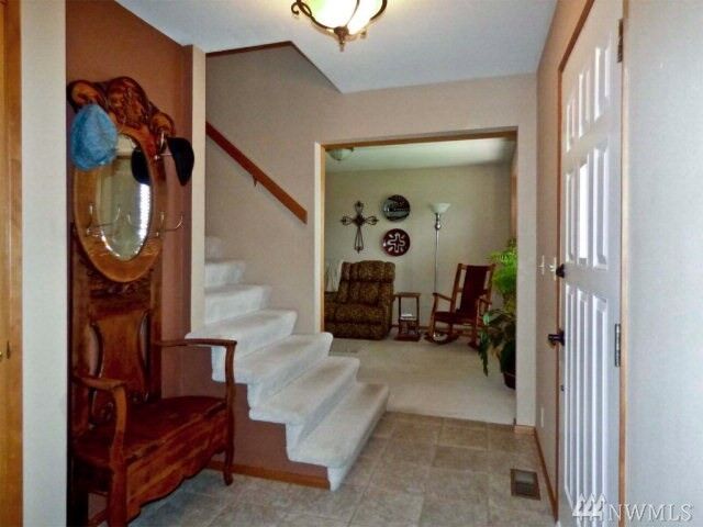 Property Photo:  309 SW 11th St  WA 99362 