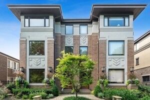 106 N Myrtle Avenue  Elmhurst IL 60126 photo