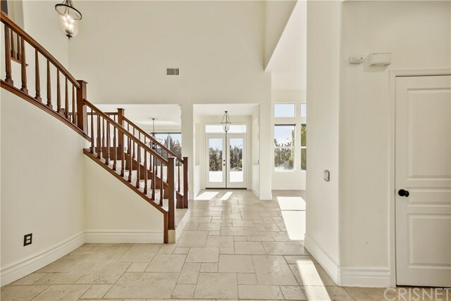 Property Photo:  7244 Glenhaven Court  CA 91307 