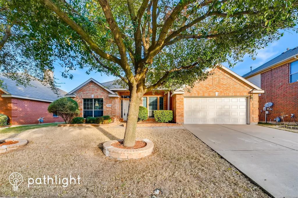 Property Photo: 2240 Sparrow Hawk Court TX 75052