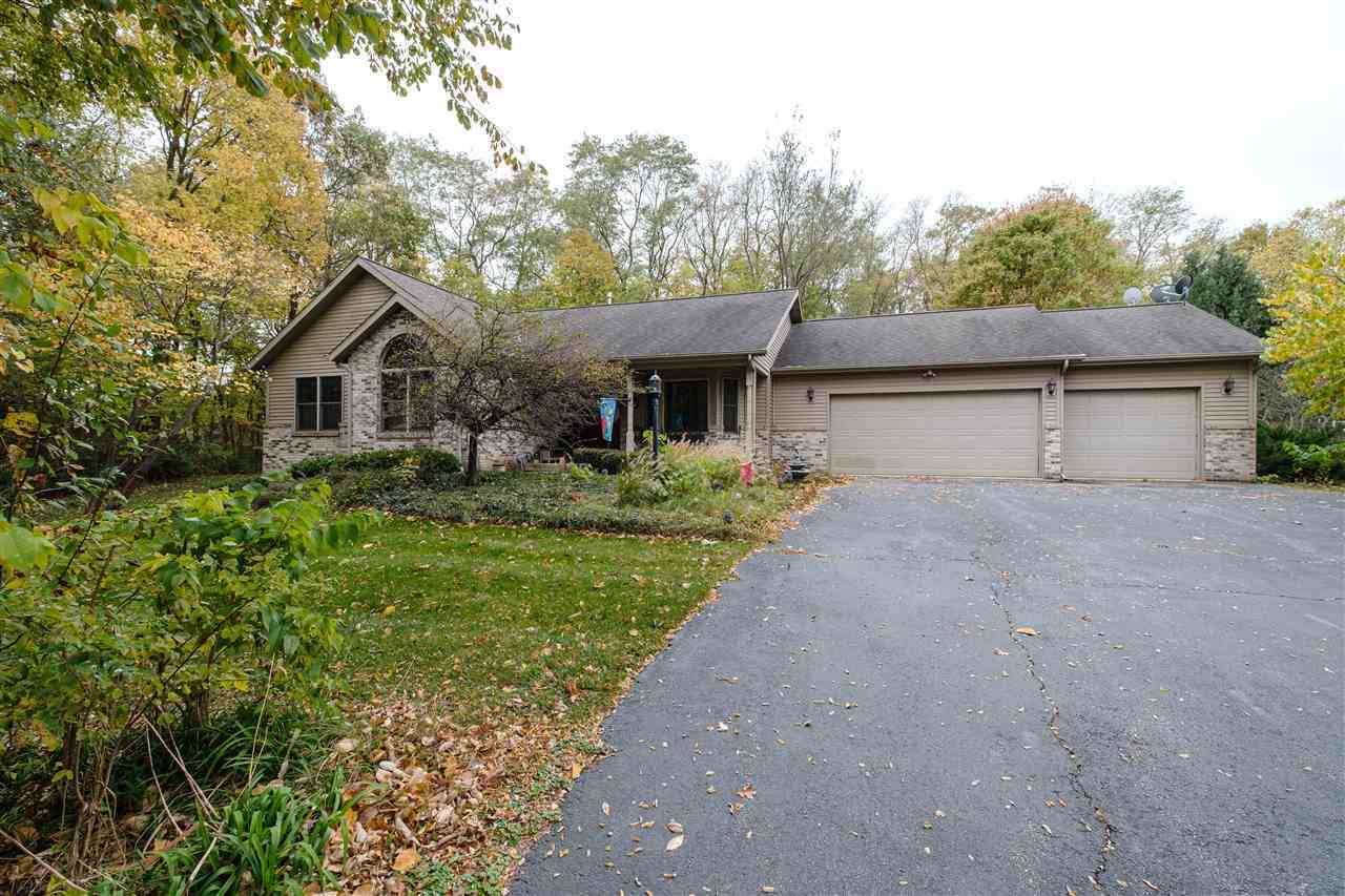 Property Photo:  5331 E Nordic Woods Drive  IL 61010 