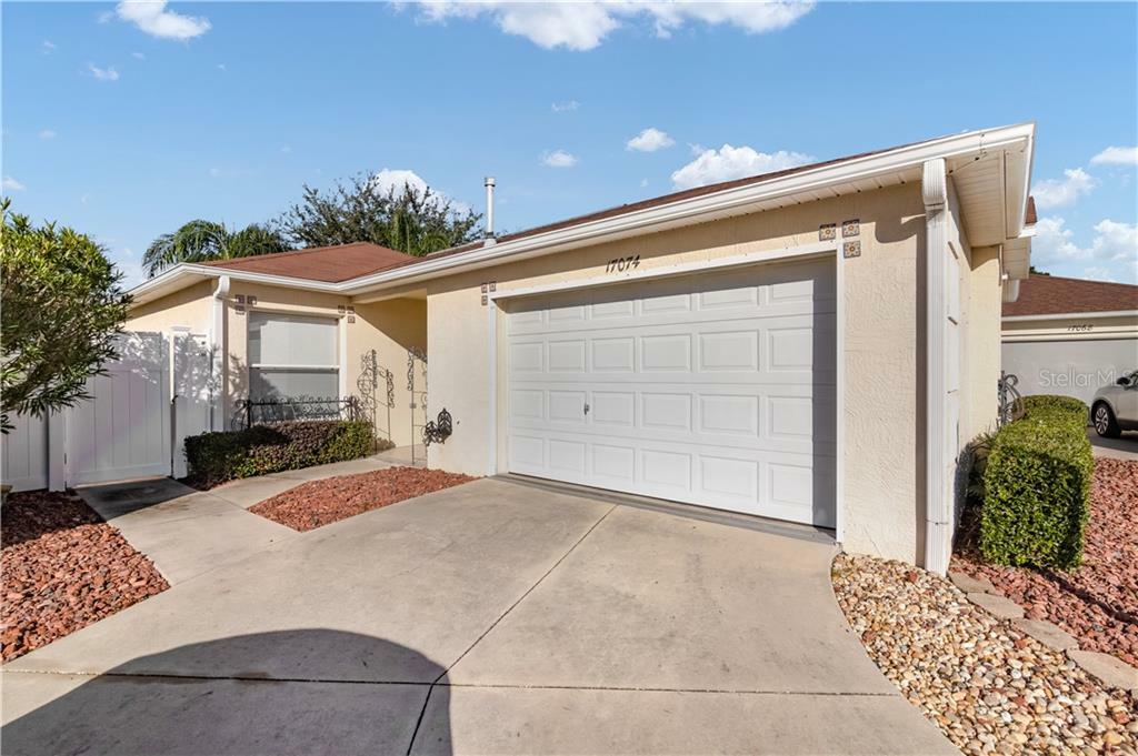 Property Photo:  17074 SE 75th Wickson Court  FL 32162 