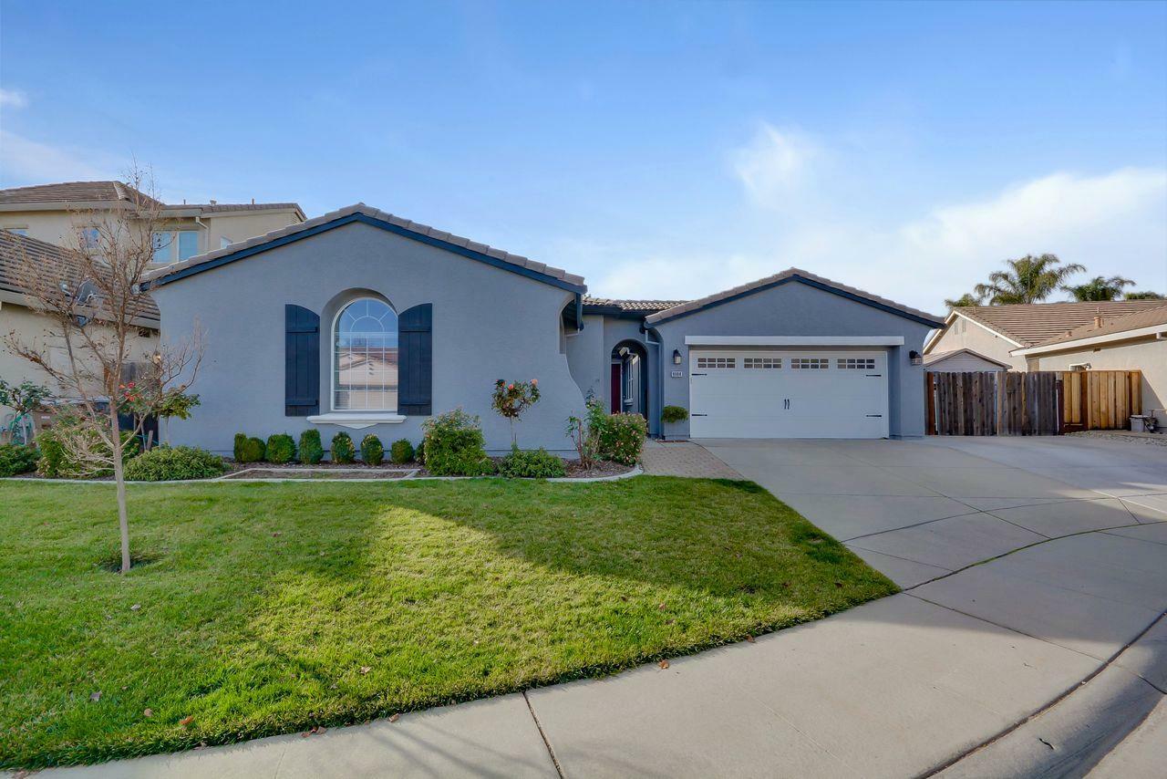 Property Photo:  9904 White Aster Place  CA 95757 
