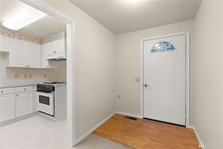 Property Photo: 216 Eb Browning Dr WA 98531