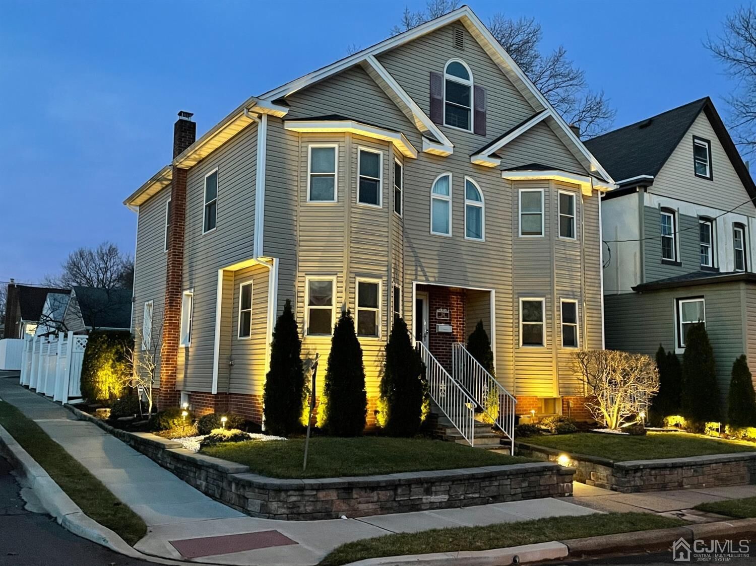 Property Photo:  284 Mawbey Street  NJ 07095 
