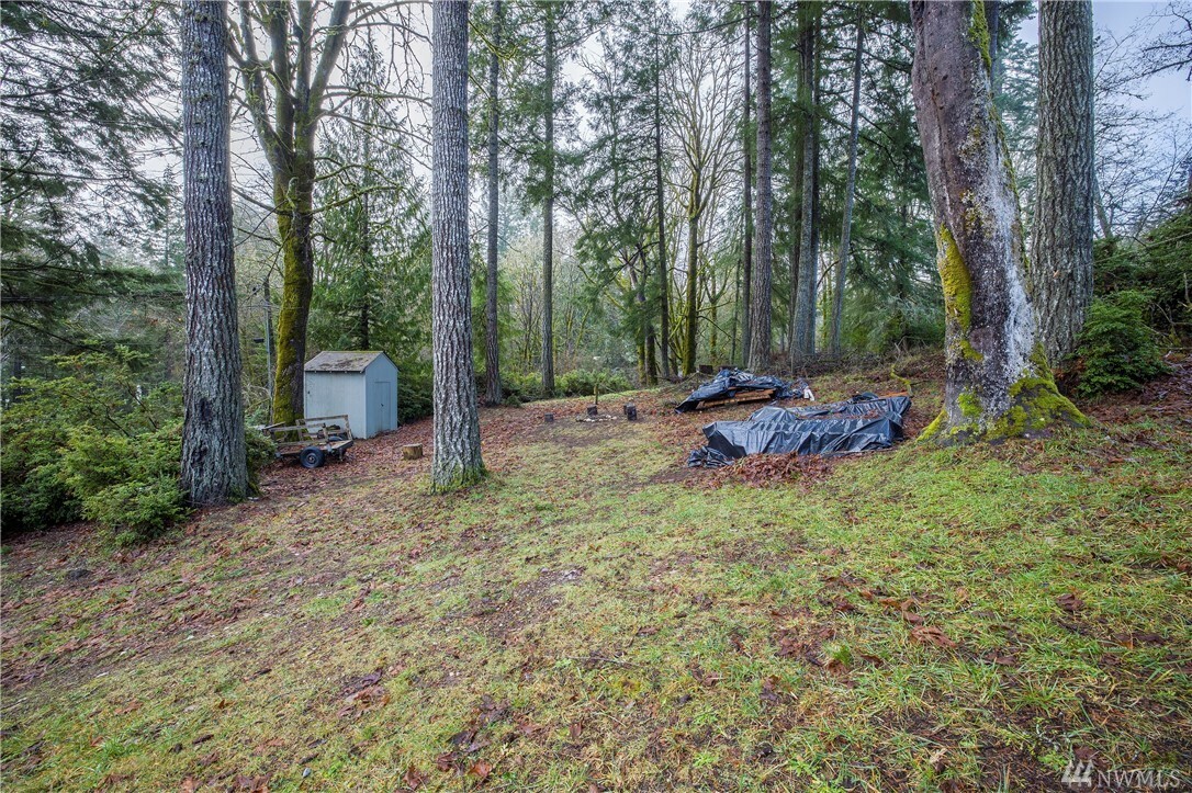 Property Photo:  306 Fir Lane NW  WA 98349 