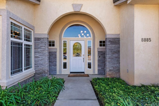 Property Photo:  8885 Diamondback Drive  CA 92071 