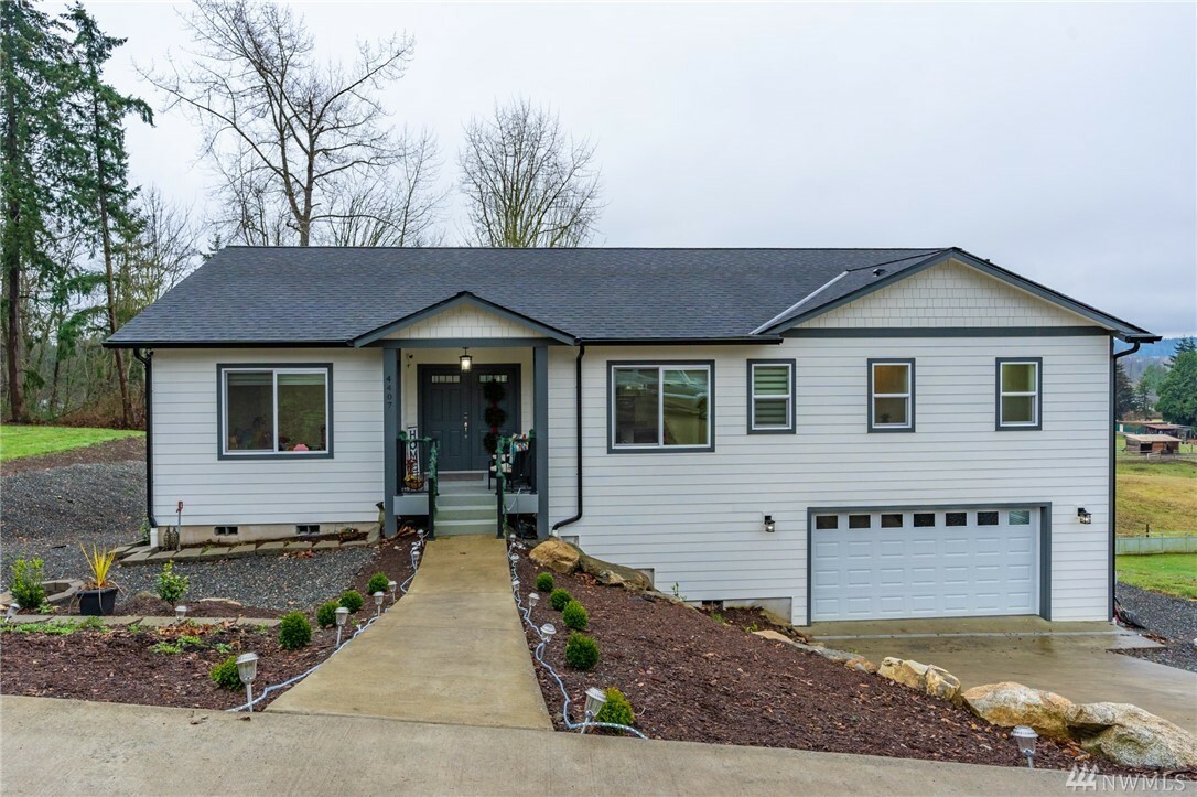 Property Photo: 4407 Harborview Dr WA 98230