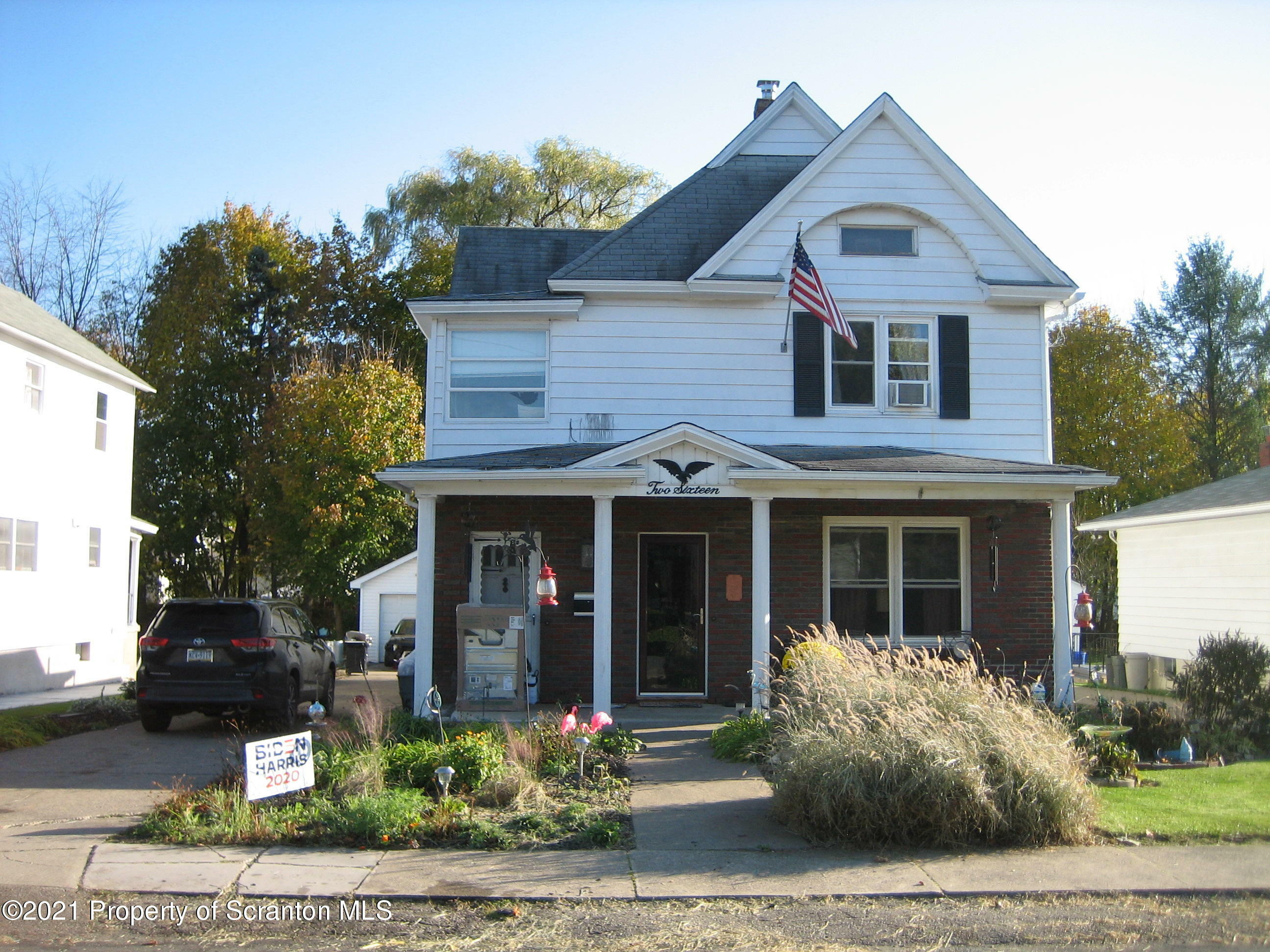 Property Photo:  216 Josephine Street  PA 18452 