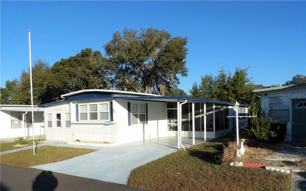 Property Photo:  38541 Windflower Avenue  FL 33542 