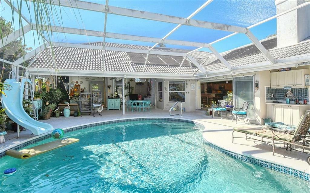 Property Photo: 4493 Shadowleaf Drive FL 34233
