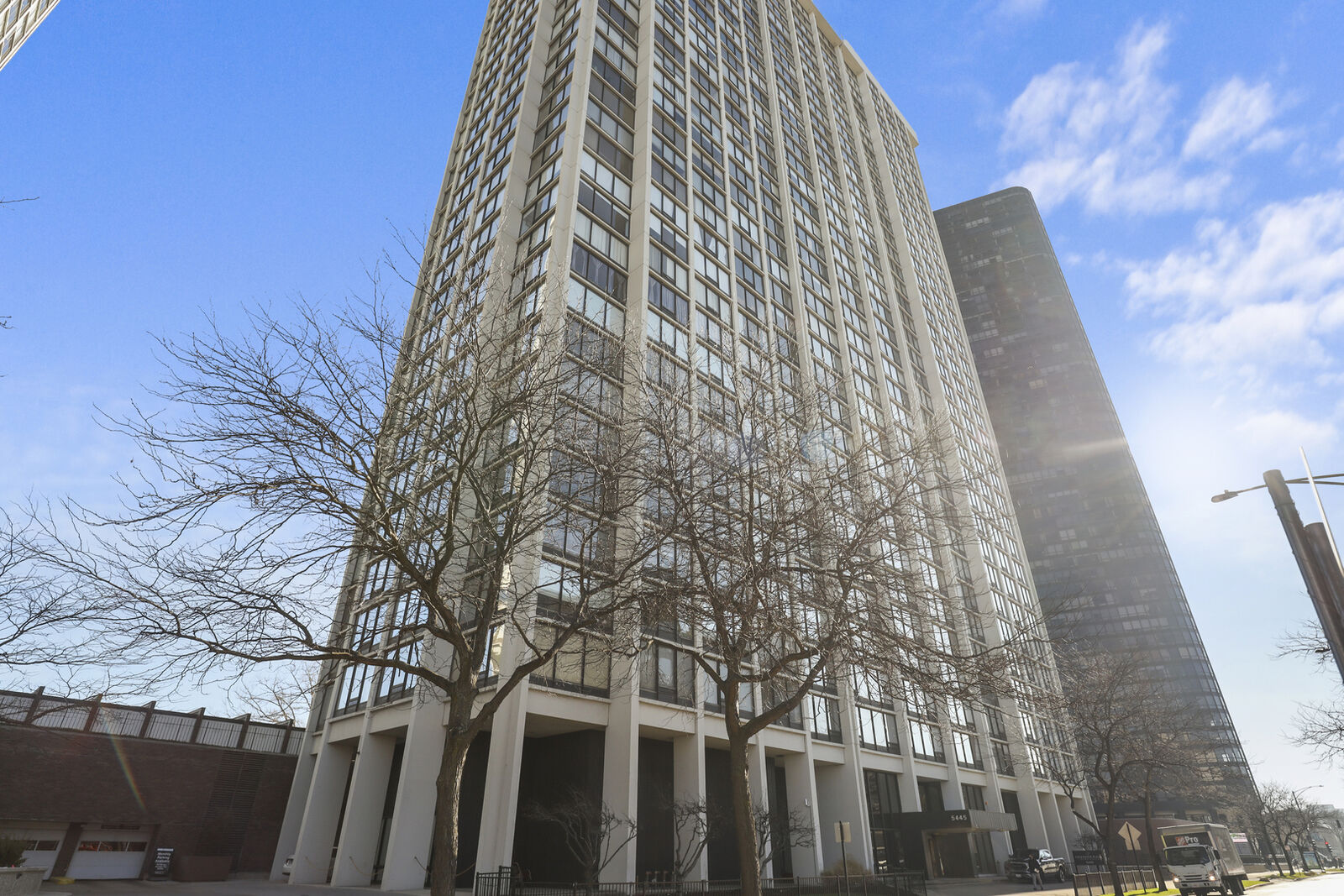 Property Photo:  5445 N Sheridan Road 1408  IL 60640 