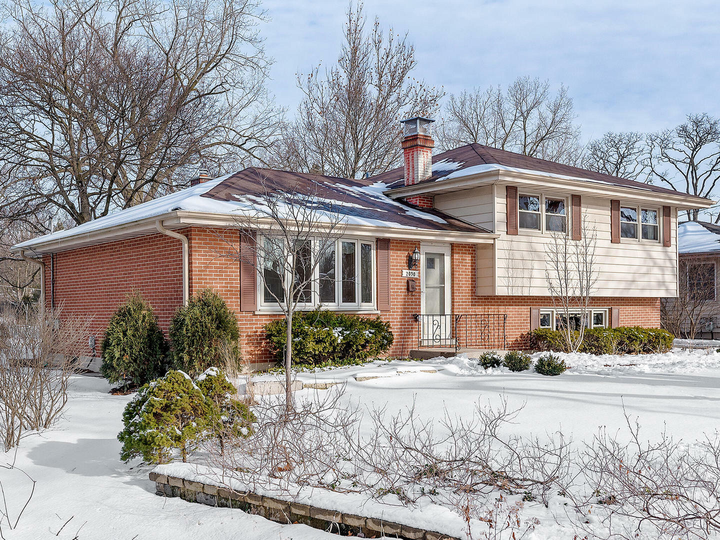 Property Photo:  2030 Prairie Avenue  IL 60515 