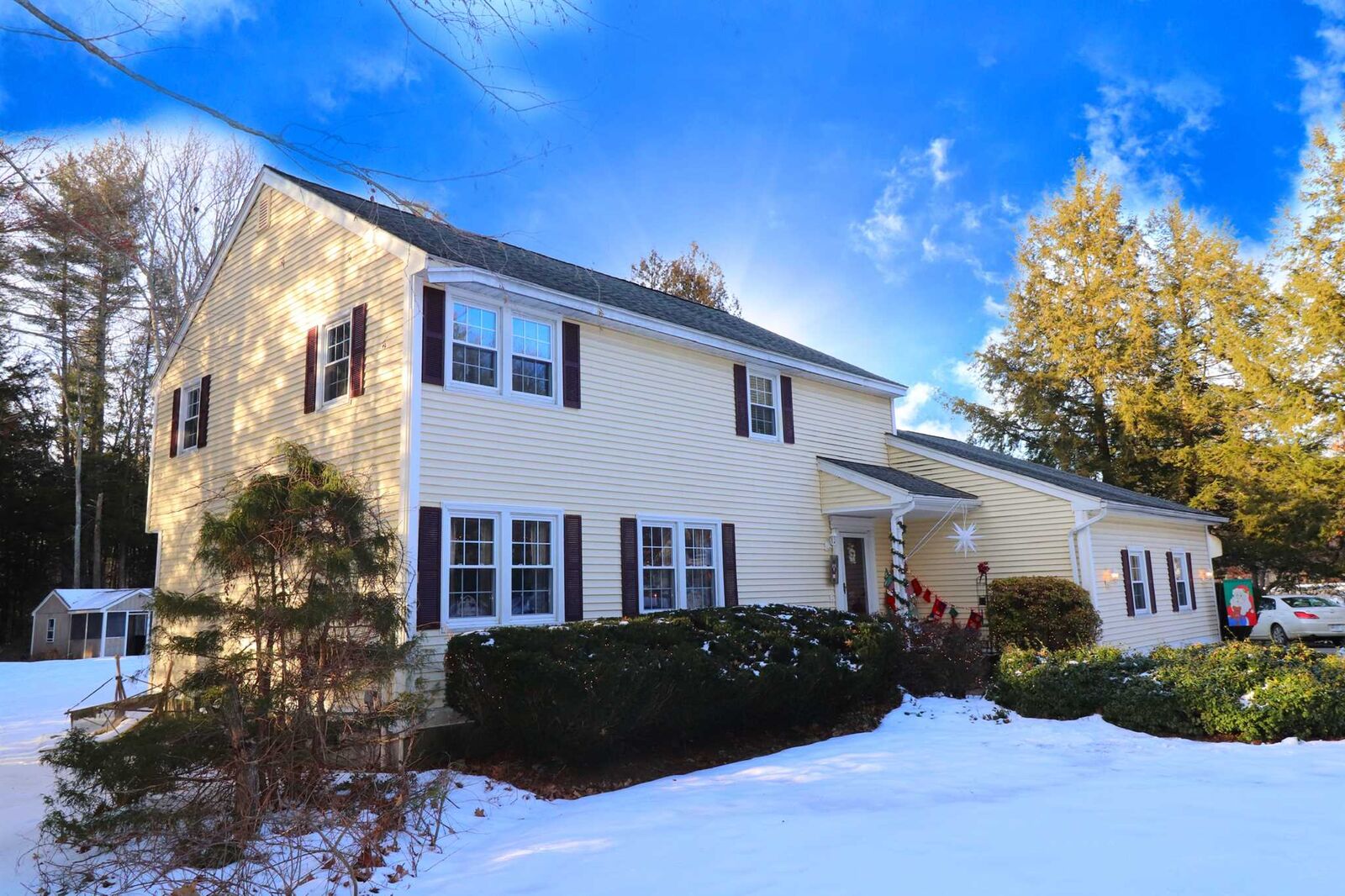 Property Photo:  10 Ministerial Drive  NH 03054 